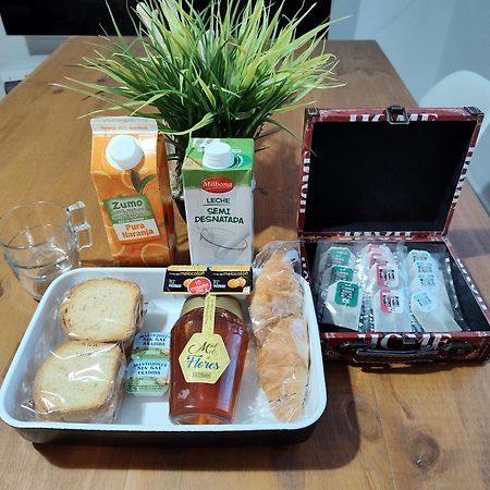 Apartamento Entero Con Desayuno Incluido Y Parking Gratuito, A 3 Km De Playa Con Aire Acondicionado 무스키츠 외부 사진