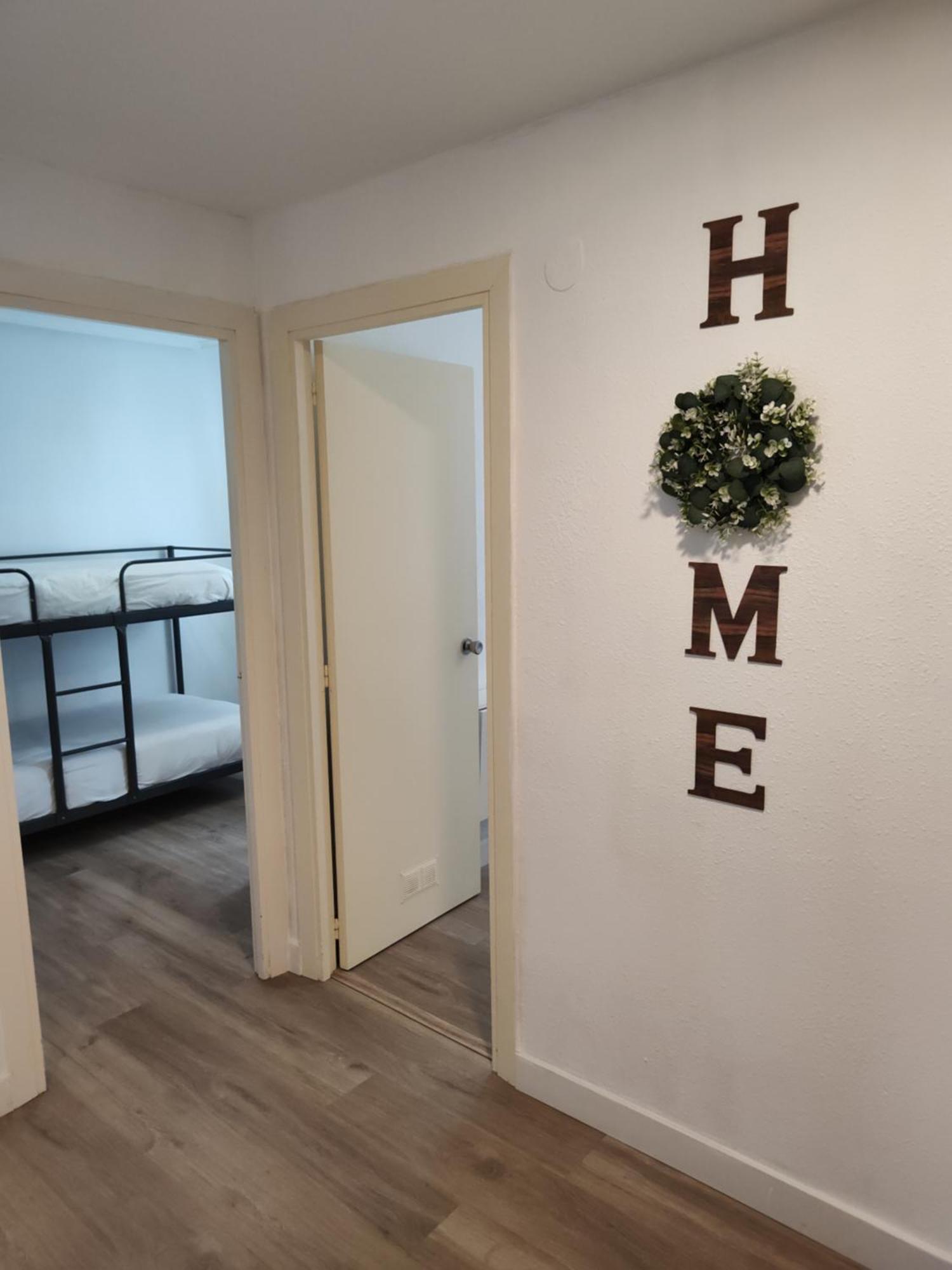 Apartamento Entero Con Desayuno Incluido Y Parking Gratuito, A 3 Km De Playa Con Aire Acondicionado 무스키츠 외부 사진