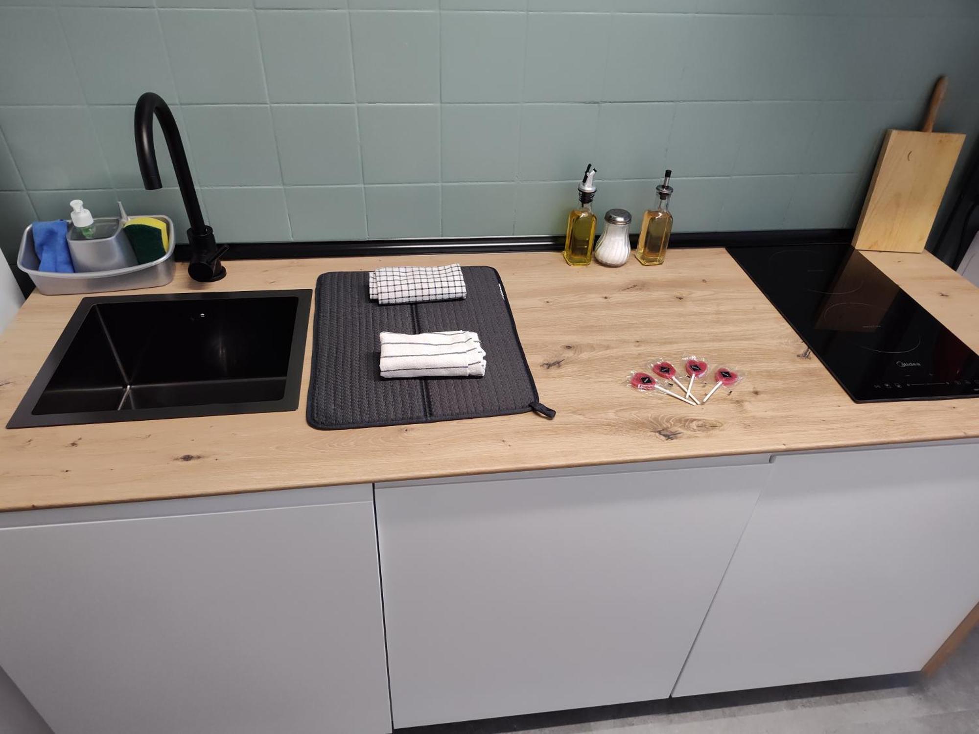 Apartamento Entero Con Desayuno Incluido Y Parking Gratuito, A 3 Km De Playa Con Aire Acondicionado 무스키츠 외부 사진